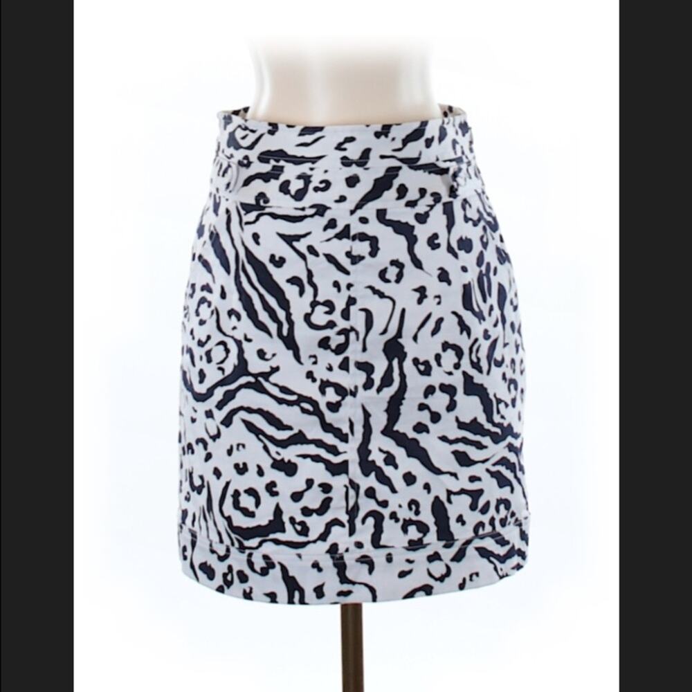 Cremieux navy and white leopard print mini skirt, ‎ size 2